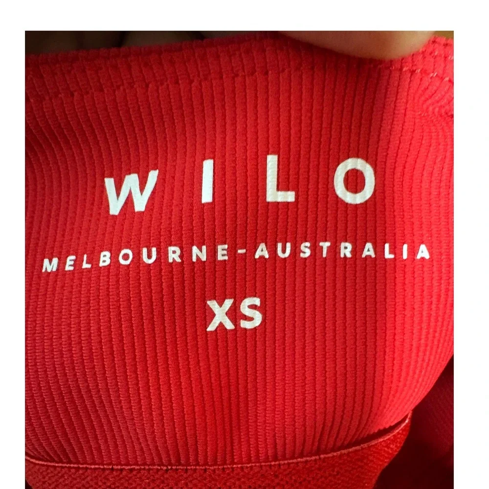 WILO Red Ribbed 2 Piece Activewear Set Strappy Crop Top Ruched Leggings -  XS